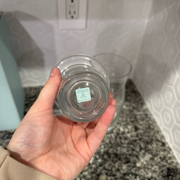 PartyLite Naturally Modern Votive Candle Set - Picture 6 of 7